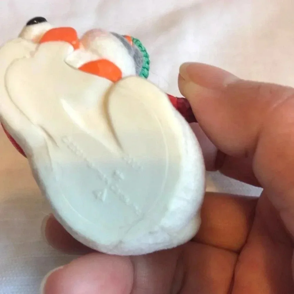 Vintage Hallmark Keepsake Ornament 2001 A little nap Snowball and Tuxedo.